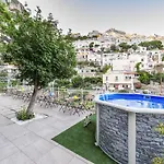 Couette-café Florida 4*