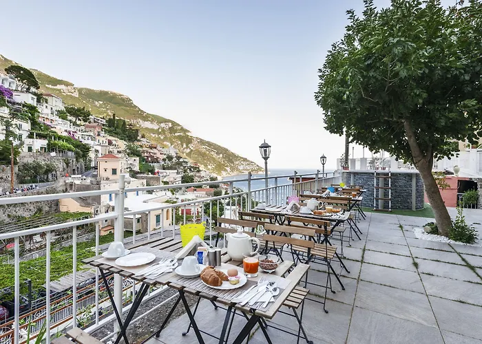 Florida Oda ve Kahvaltı 4*