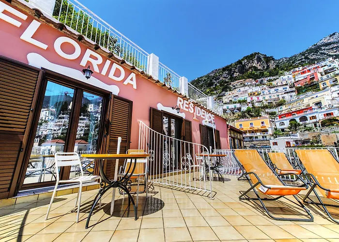 Oda ve Kahvaltı Florida 4*